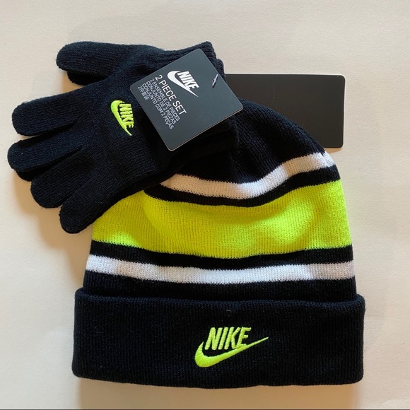nike hat and glove set